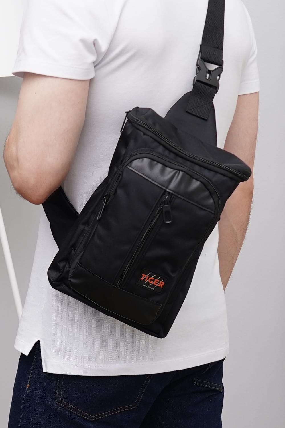 Сумка через плече Tiger Mono Чорний (Гучі)