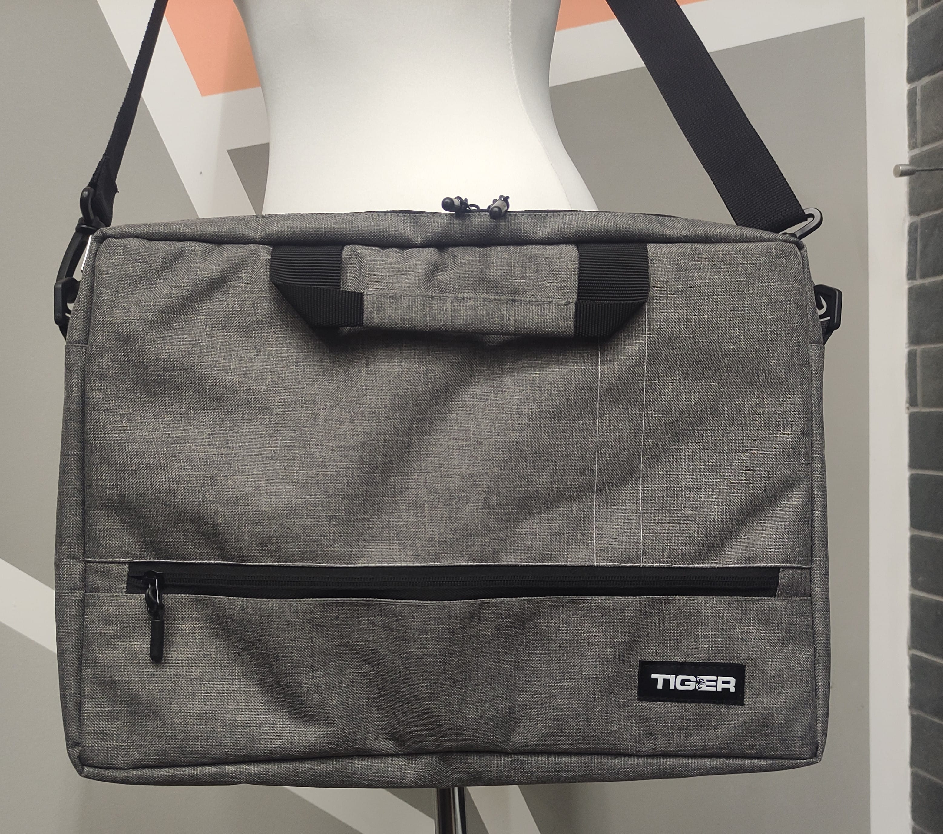 Сумка для ноутбука 15.6" велика Tiger Котон сірий